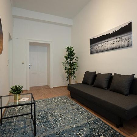 Lovely 1-Bedroom Apartment Next To Praterstern Vienne Extérieur photo