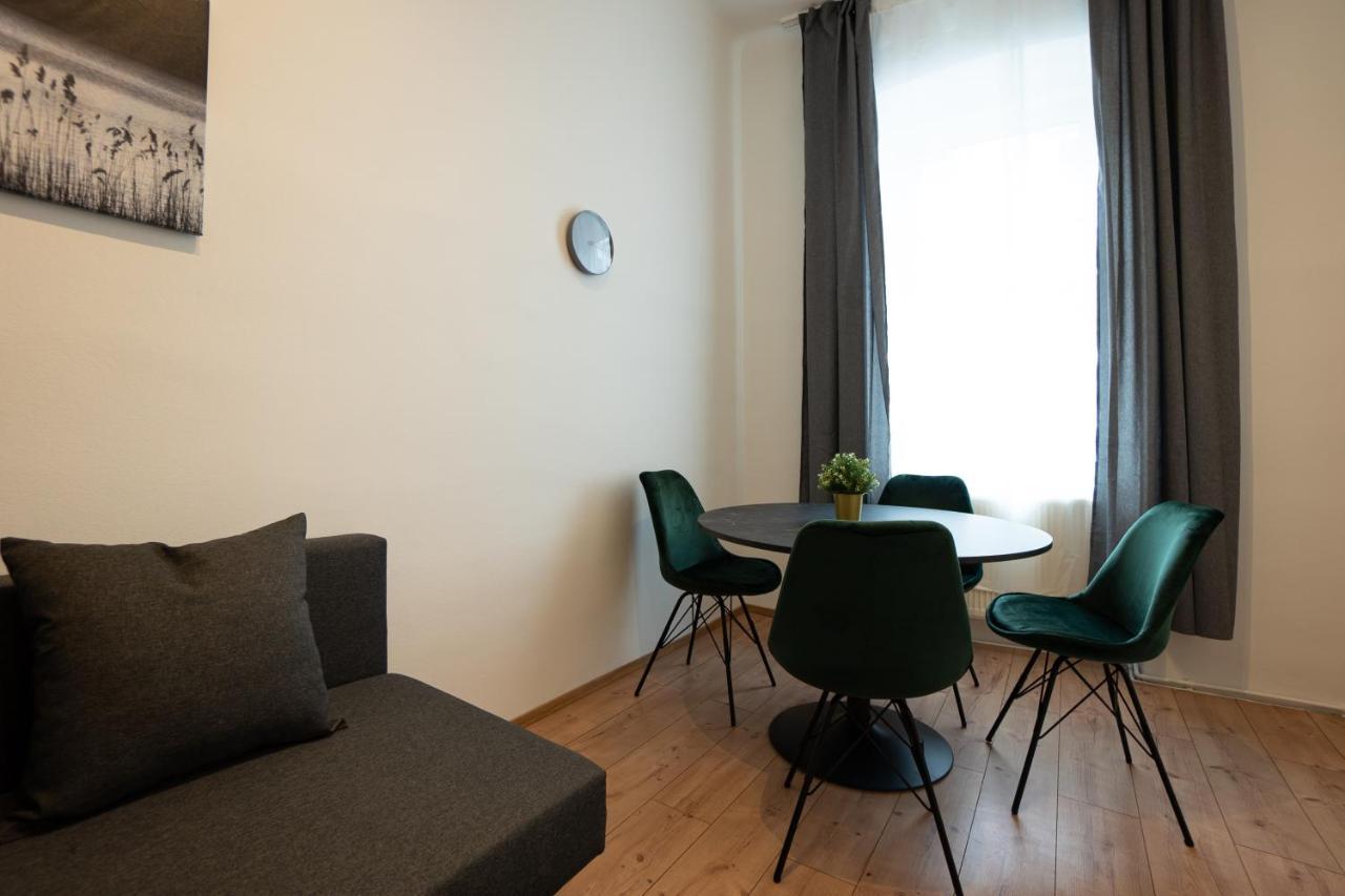 Lovely 1-Bedroom Apartment Next To Praterstern Vienne Extérieur photo