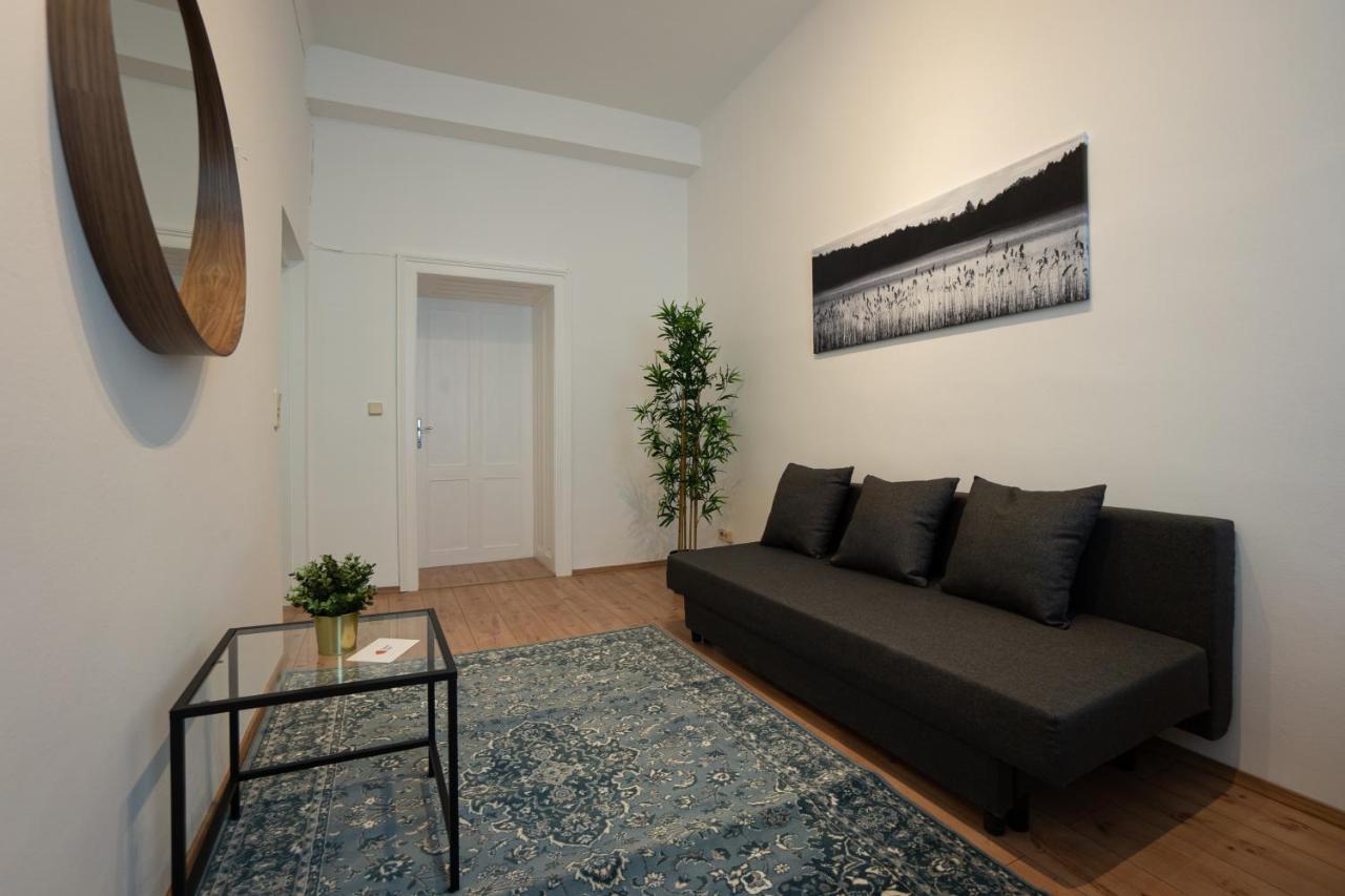 Lovely 1-Bedroom Apartment Next To Praterstern Vienne Extérieur photo